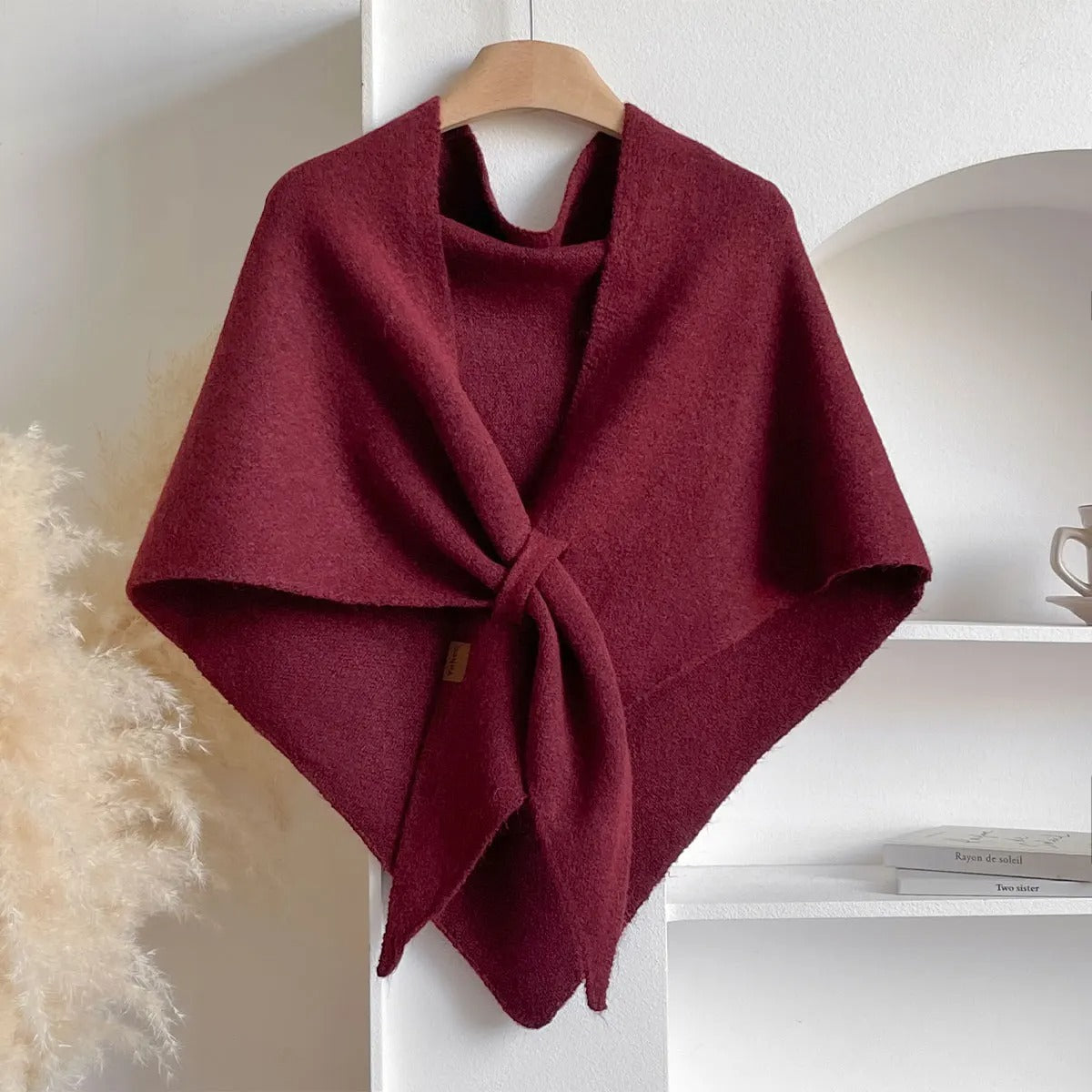 Elara™ Soft Weave Scarf